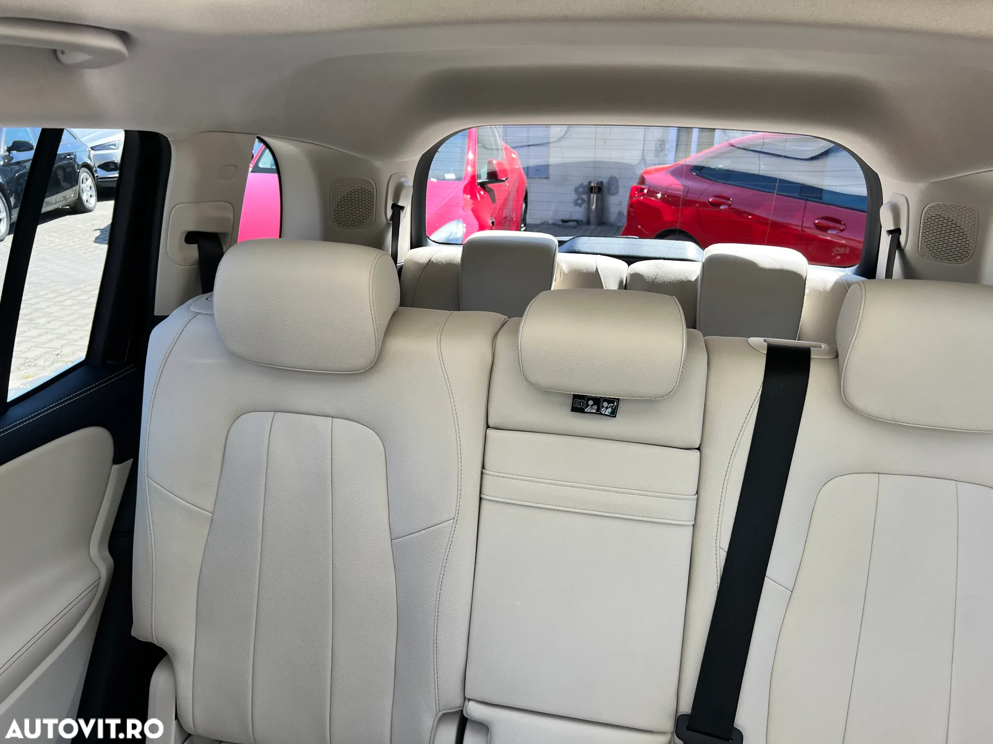 Mercedes-Benz GLB 200 d 4MATIC Aut. - 4