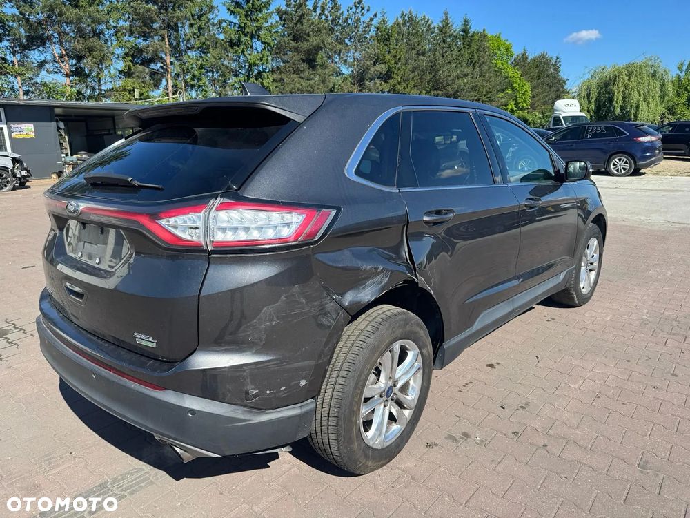 Ford Edge - 5