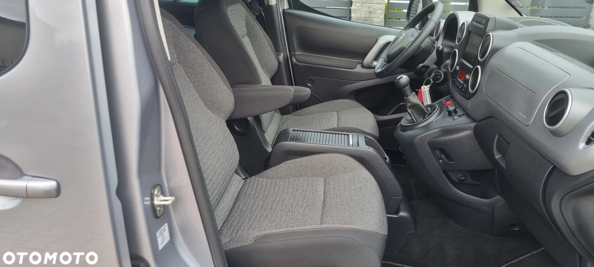 Citroën Berlingo Multispace PureTech 110 SELECTION - 15