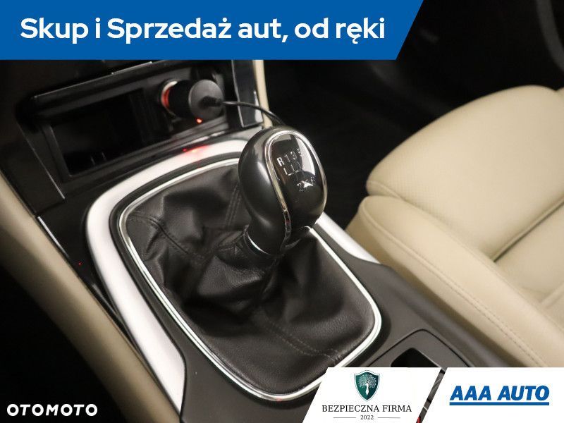 Opel Insignia - 15