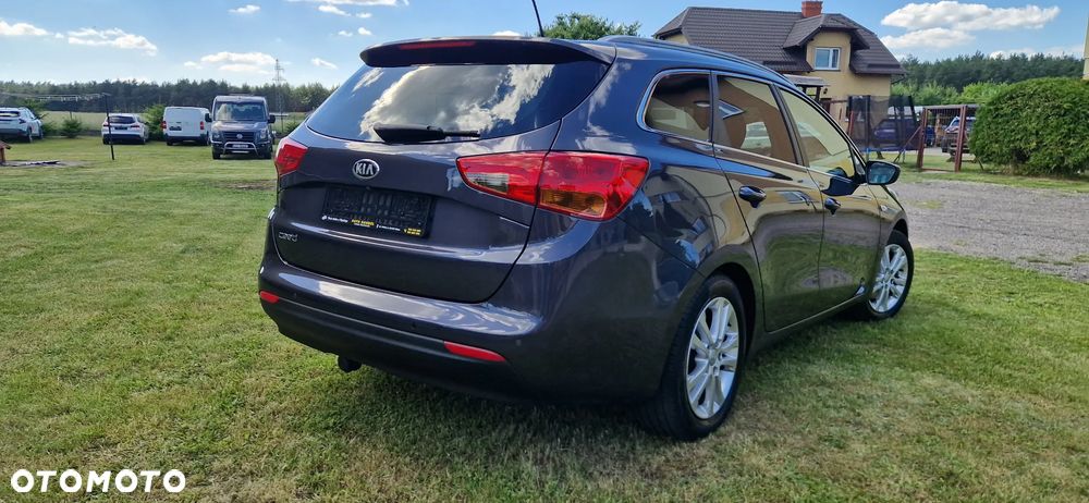 Kia Ceed 1.6 GDI Platinum Edition - 20
