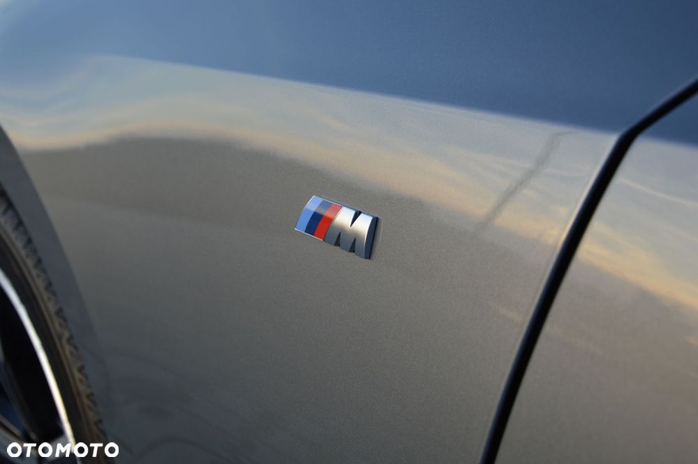 BMW Seria 3 330i xDrive M Sport sport - 16