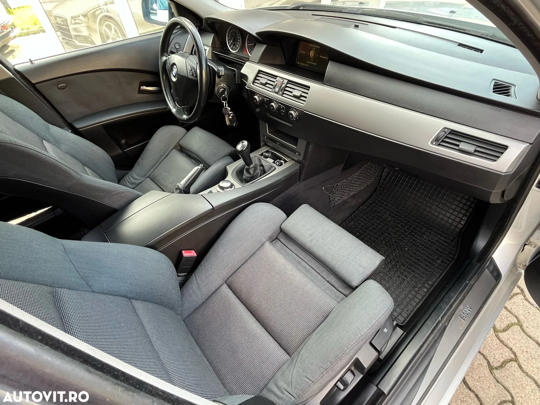 BMW Seria 5 525d Touring Edition Fleet - 6