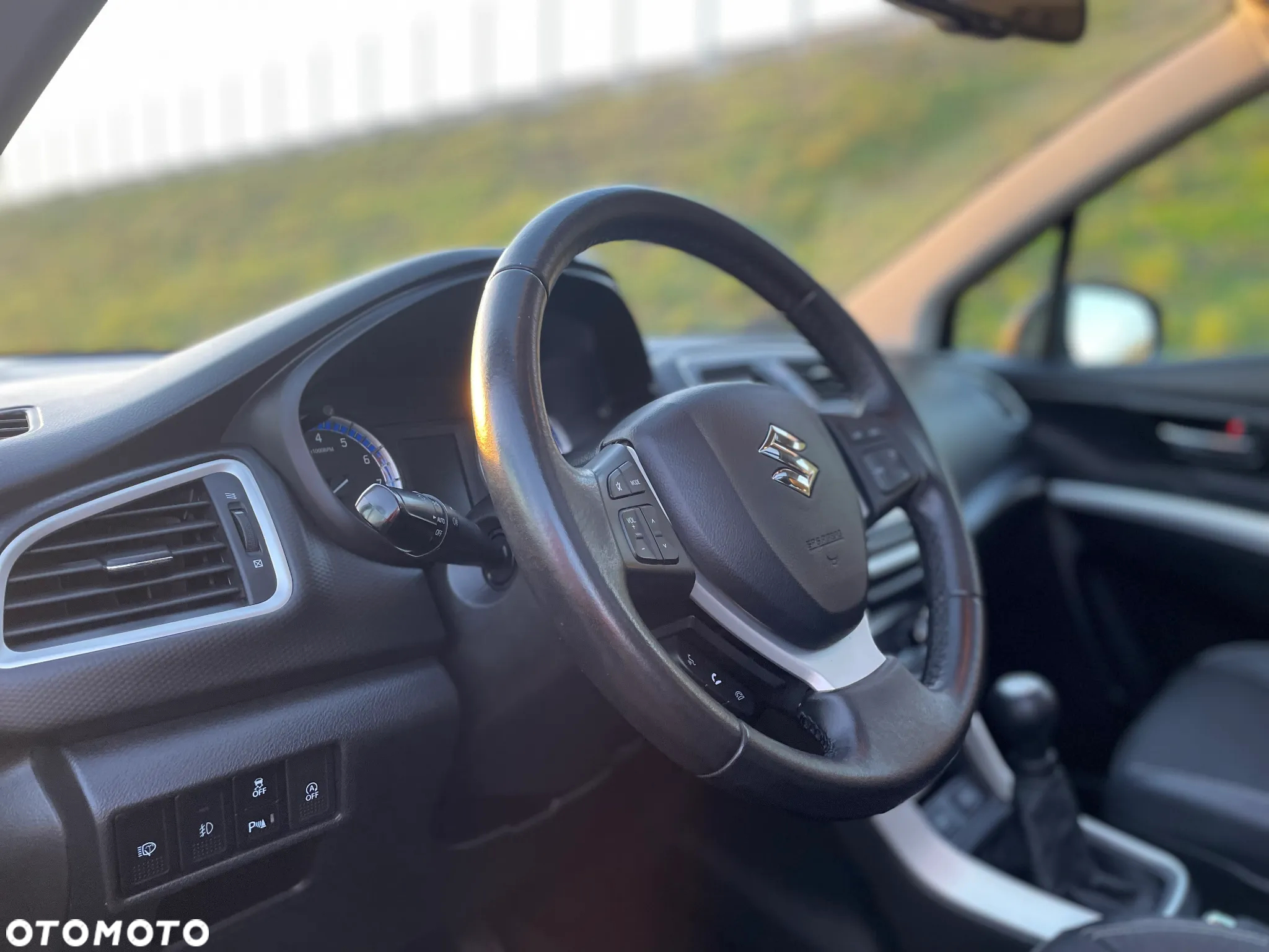 Suzuki SX4 S-Cross - 24