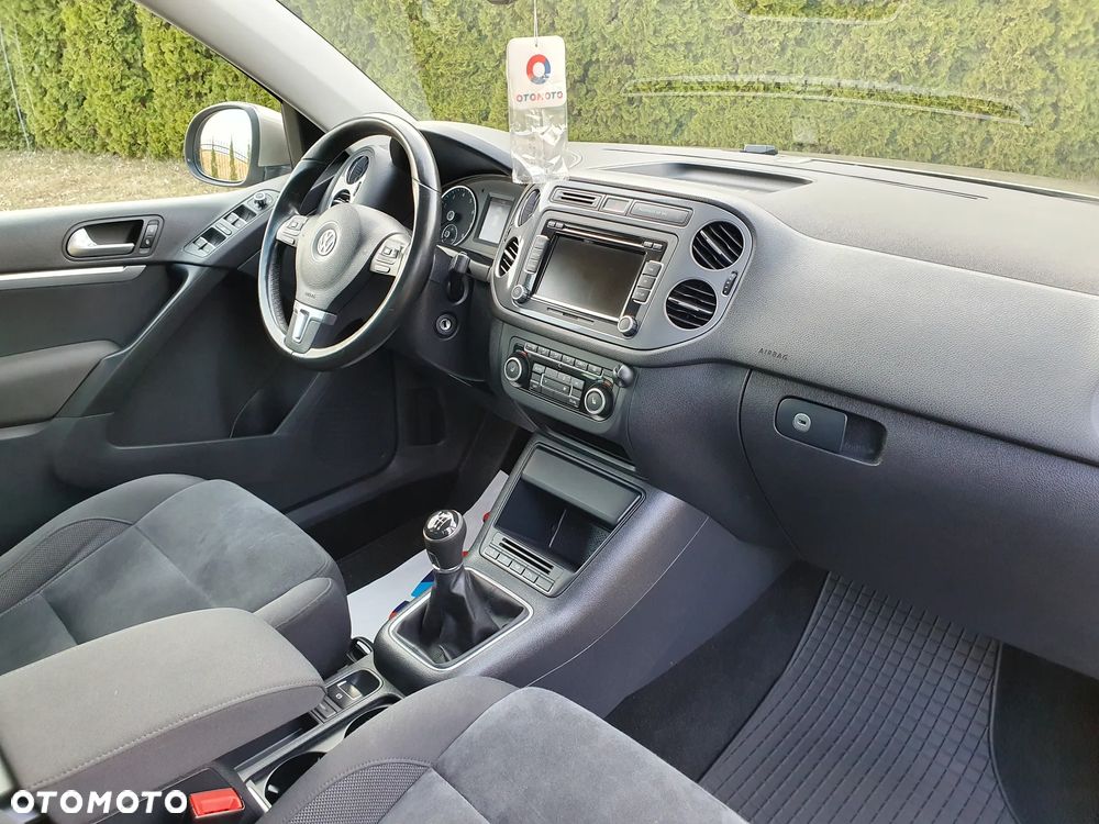 Volkswagen Tiguan 1.4 TSI Perfectline - 16