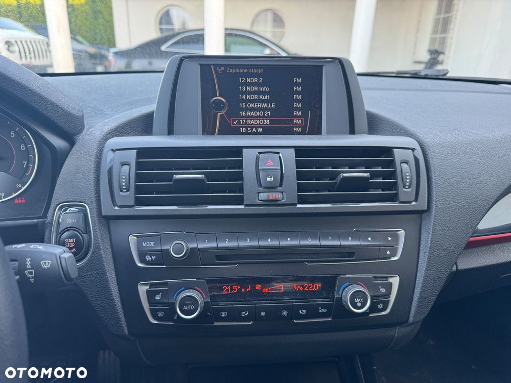 BMW Seria 1 118i Sport Line - 7