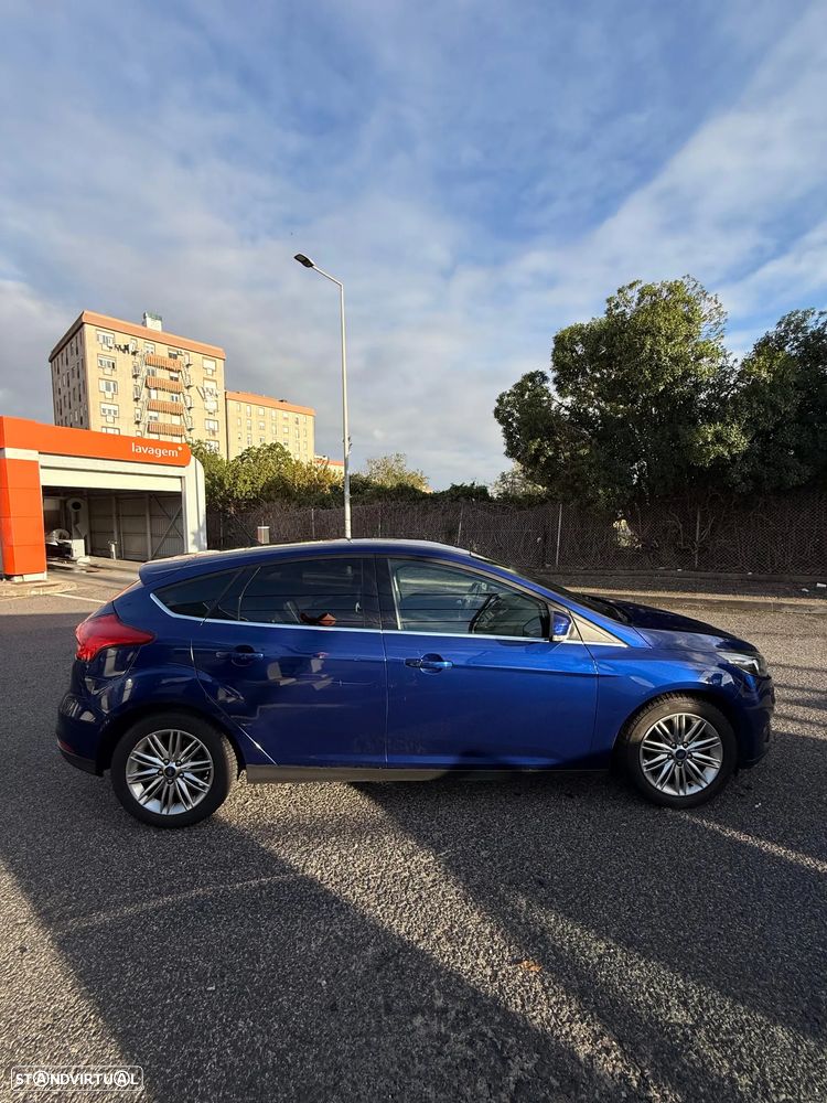 Ford Focus 1.0 EcoBoost 99g S&S Titanium - 12