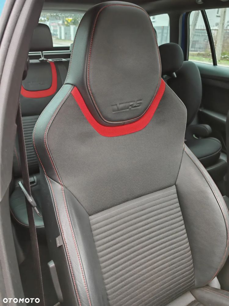 Skoda Octavia 2.0 TDI DSG RS - 6