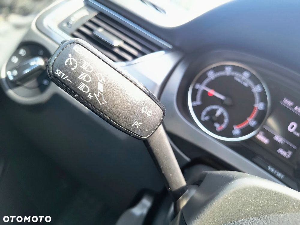 Skoda RAPID - 34