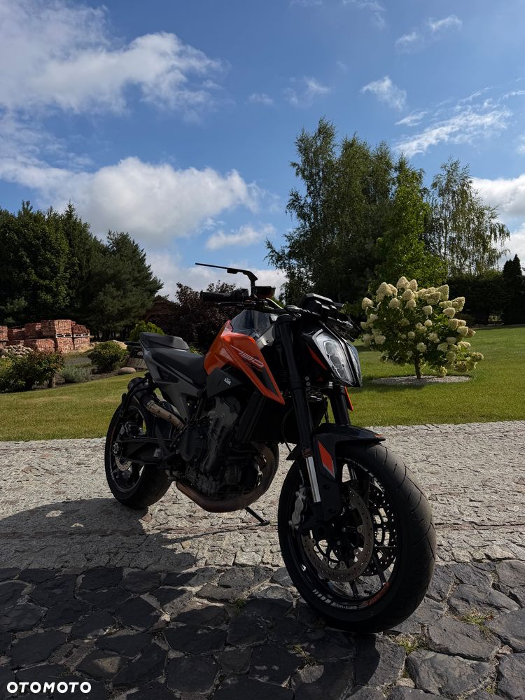 KTM Duke 790 - 2