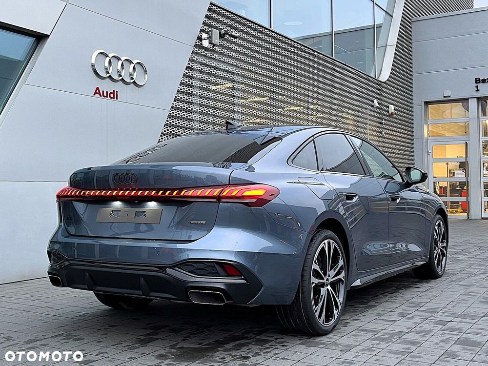 Audi A5 Limousine - 8