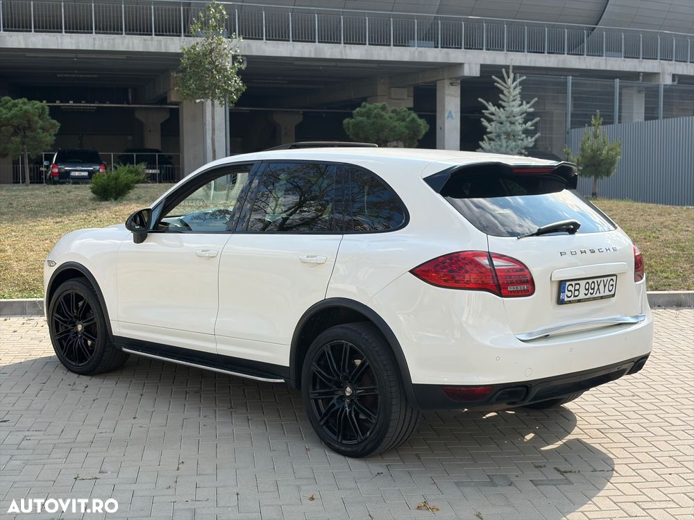 Porsche Cayenne Platinum Edition - 5