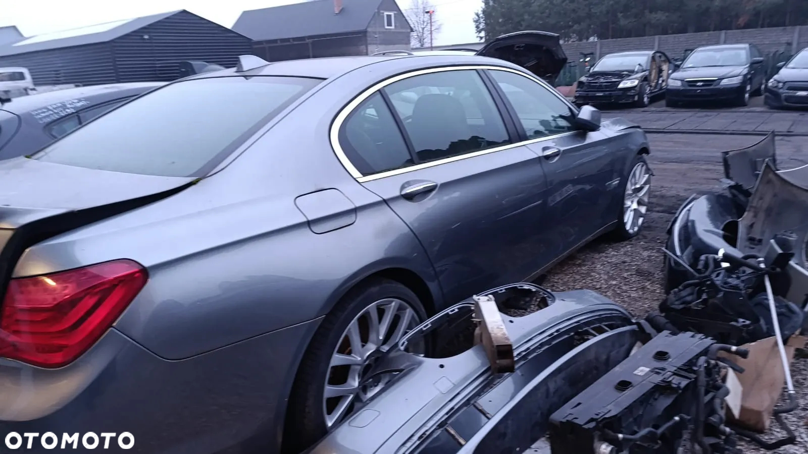 33113 BMW 7 F02 Alpina 2011 rok NA CZĘŚCI silnik 4.4 V8 N63B4400 408 KM skrzynia GA6HP26Z lakier A52 - 24