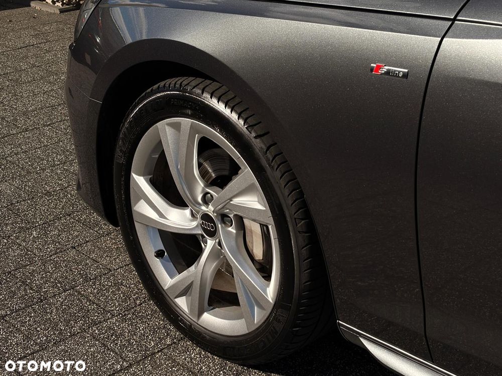 Audi A4 Avant 40 TFSI mHEV S Line S tronic - 13