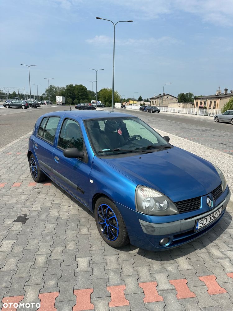 Renault Clio 1.5 dCi Campus - 8