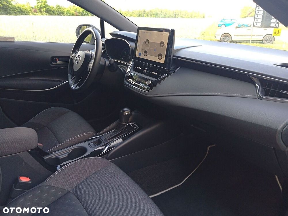 Toyota Corolla 1.8 Hybrid Comfort - 24