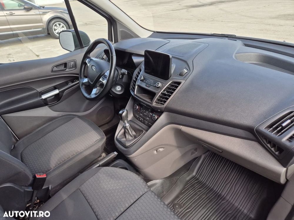 Ford Transit Connect - 7