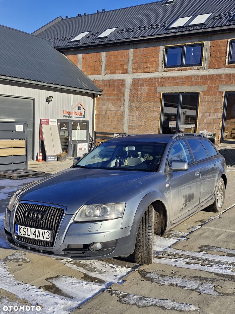 Audi A6 Allroad - 12