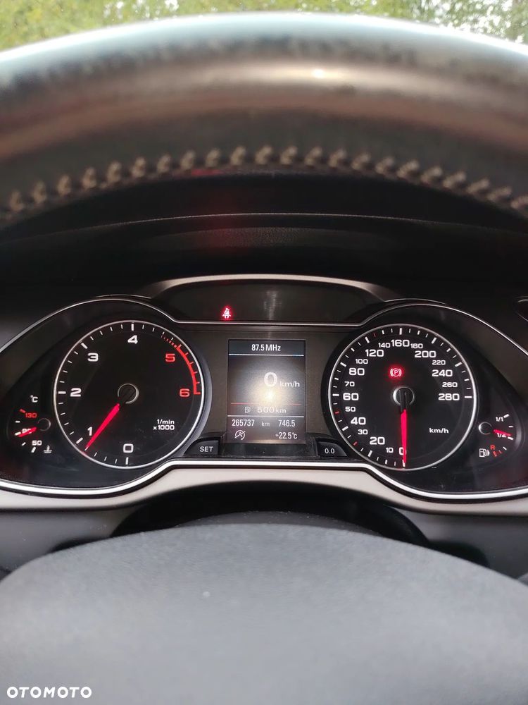 Audi A4 Avant 2.0 TDI - 5