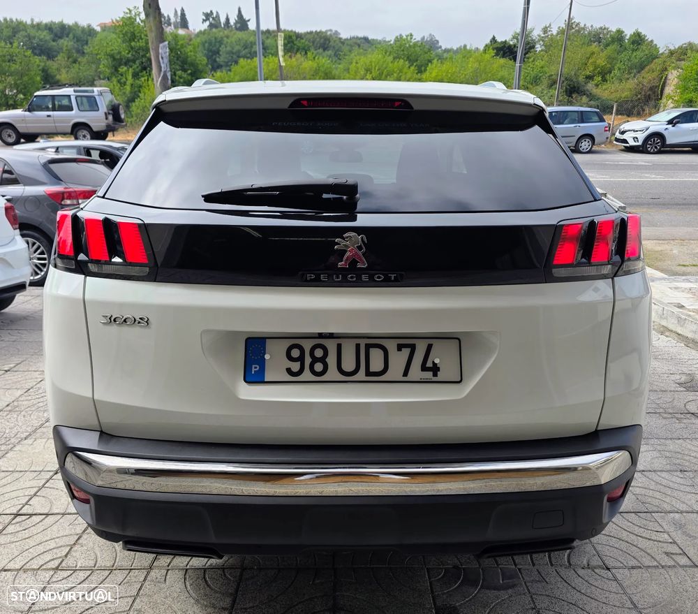 Peugeot 3008 1.6 BlueHDi Allure EAT6 J18 - 28
