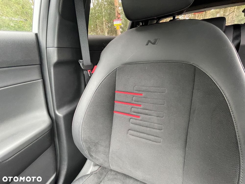 Hyundai Kona - 8