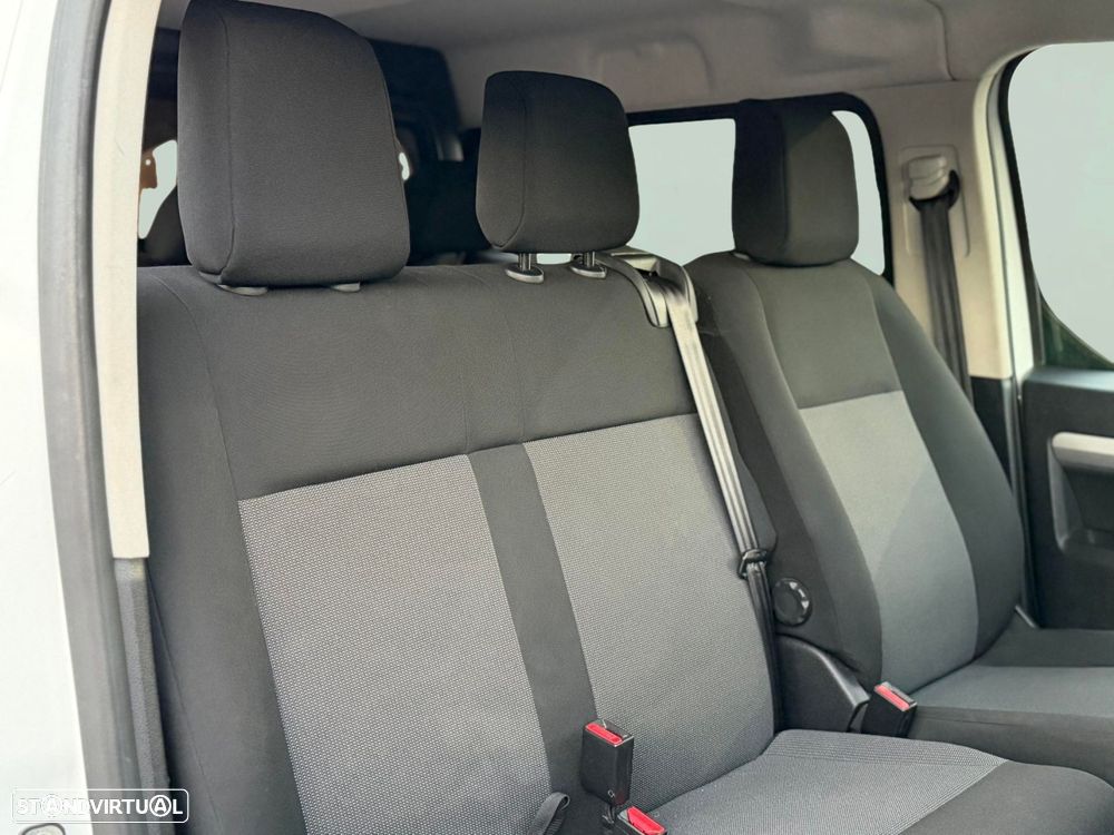 Peugeot Expert 2.0 BlueHDi L2H1 Semi-Vidrado - 7