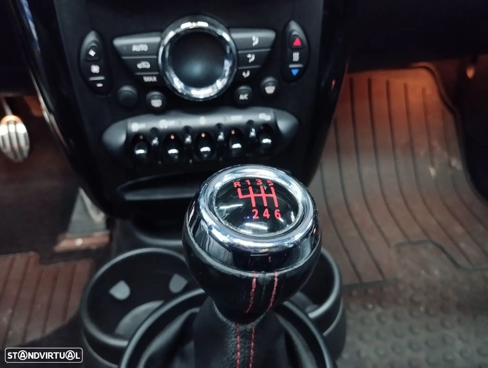 MINI Countryman John Cooper Works ALL4 - 36