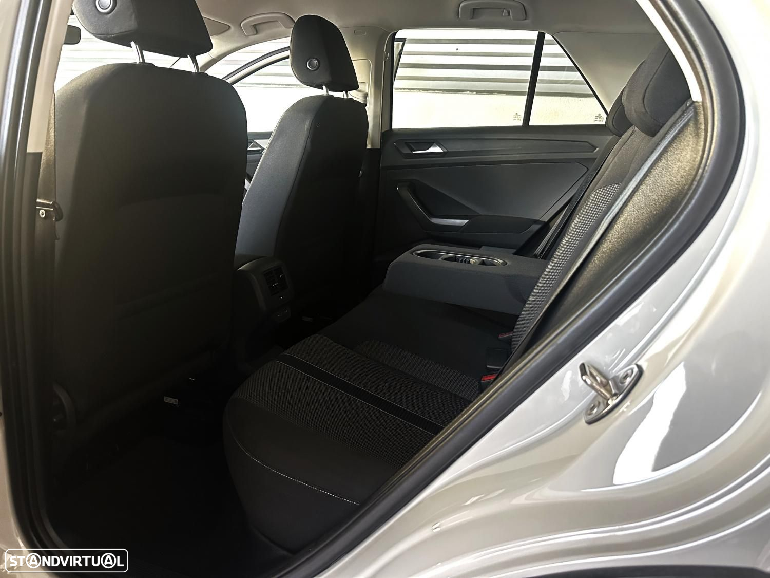 VW T-Roc 1.0 TSI Style - 36