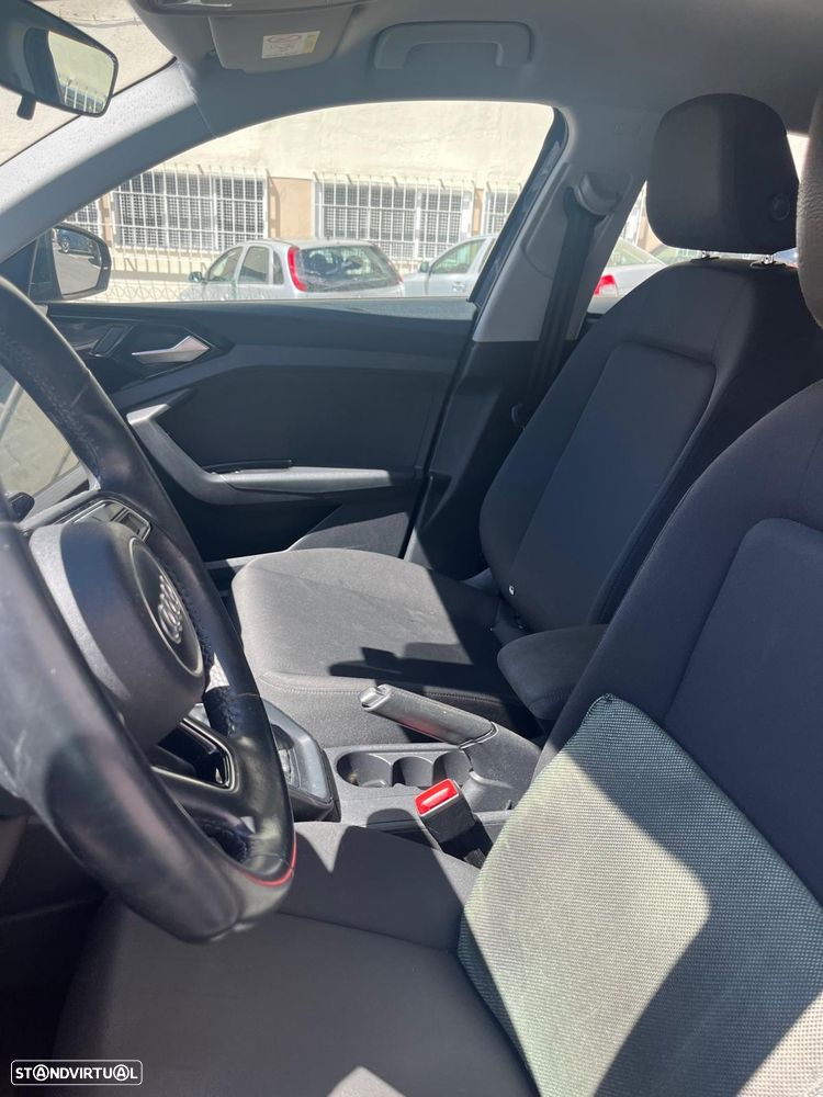 Audi A1 Sportback 30 TFSI Advanced S tronic - 10