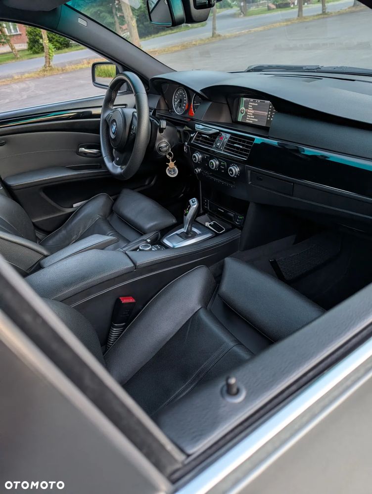 BMW Seria 5 - 13