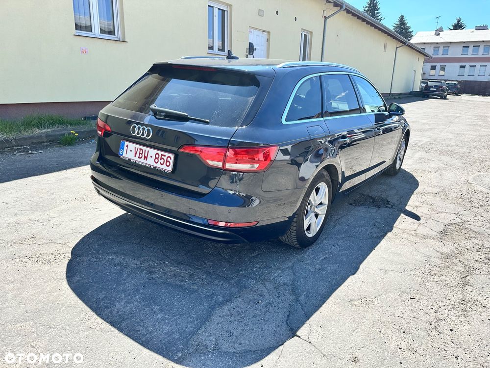 Audi A4 Avant - 5