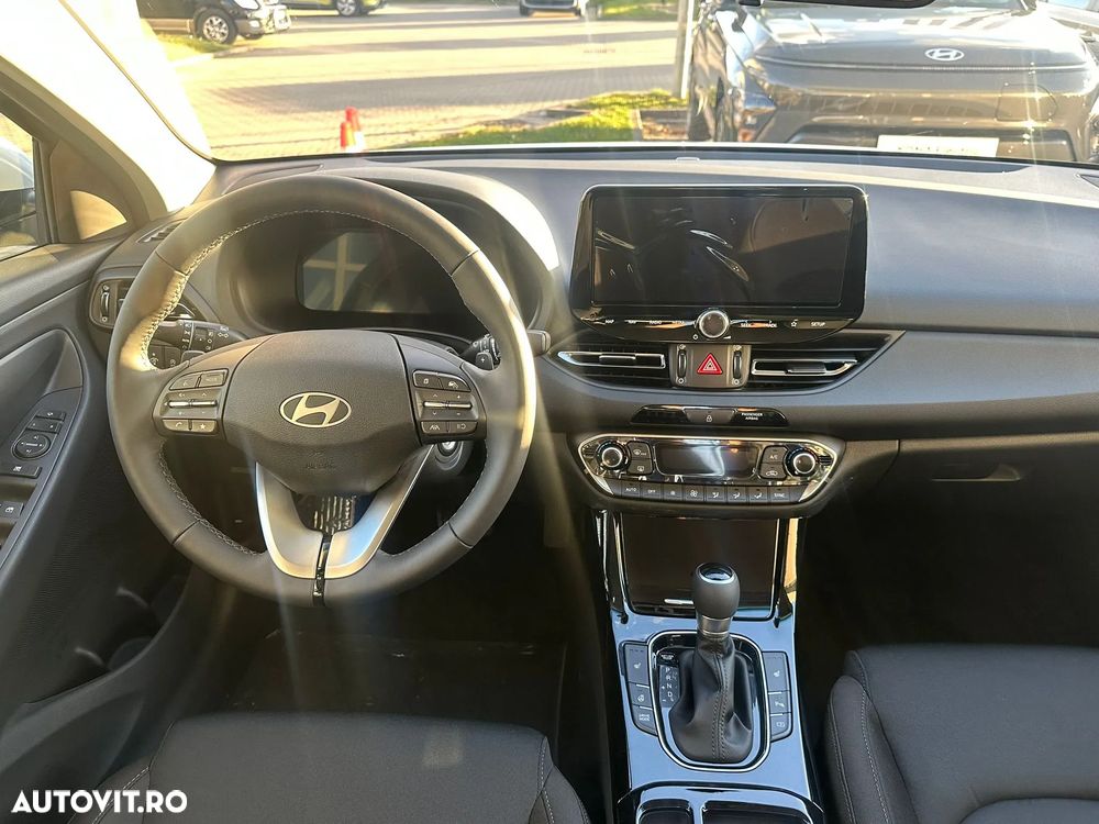 Hyundai i30 1.5 T-GDI 140CP 7DCT MHEV Highway - 3