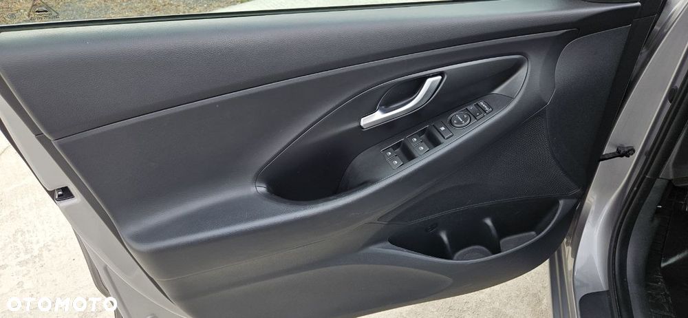 Hyundai i30 1.0 T-GDI Smart DCT - 30