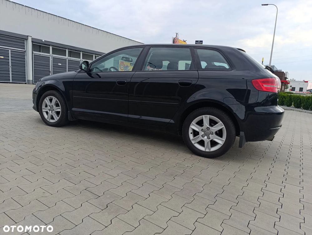 Audi A3 Sportback 1.6 Ambition - 5