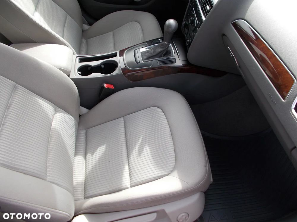 Audi A4 Avant 2.0 TDI Multitronic - 12