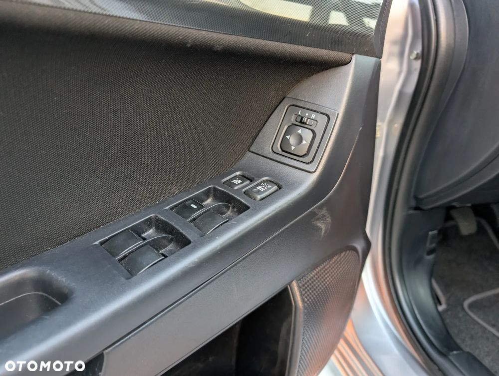 Mitsubishi Lancer 1.8 Intense LPG - 22