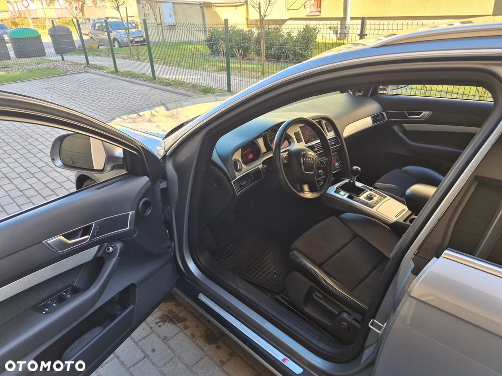 Audi A6 Avant - 13