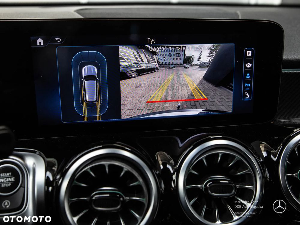 Mercedes-Benz GLB 220 mHEV 4-Matic AMG Line 8G-DCT - 29