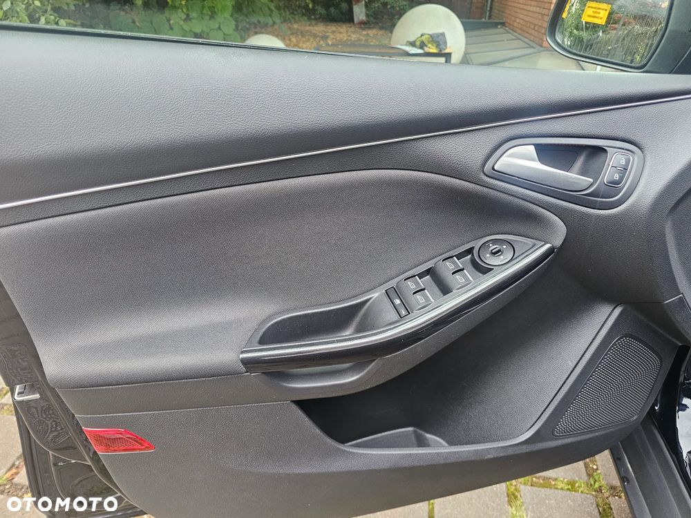 Ford Focus 1.5 TDCi DPF Start-Stopp-System Titanium - 27