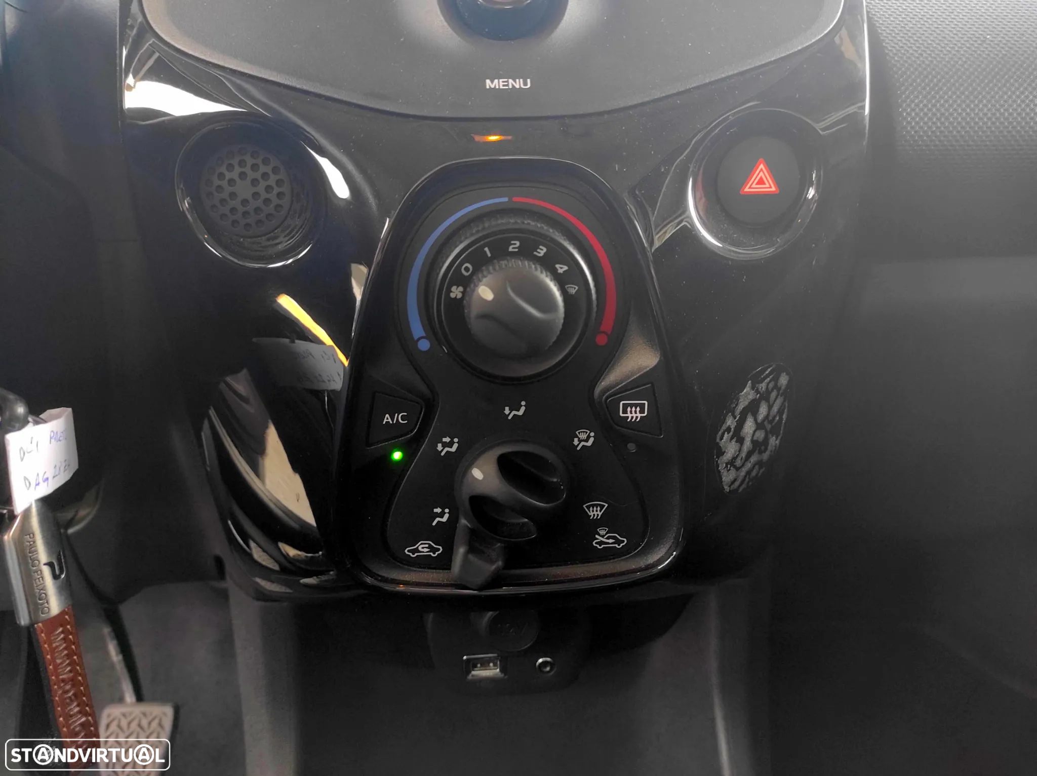 Citroën C1 1.0 VTi Feel S&S - 13