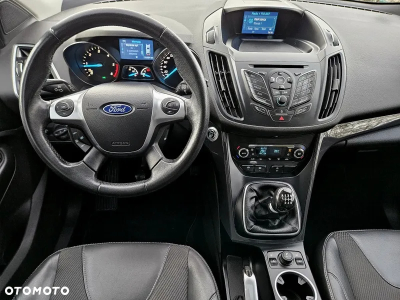 Ford Kuga 2.0 TDCi 4x4 Individual - 21