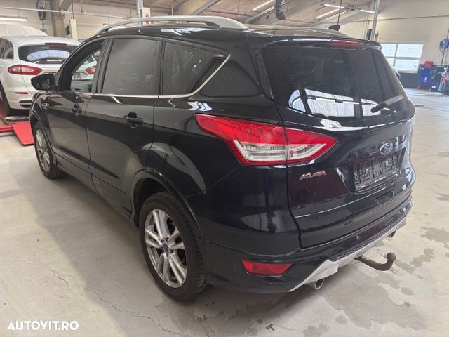 Ford Kuga 2.0 TDCi 4WD Powershift Titanium - 5