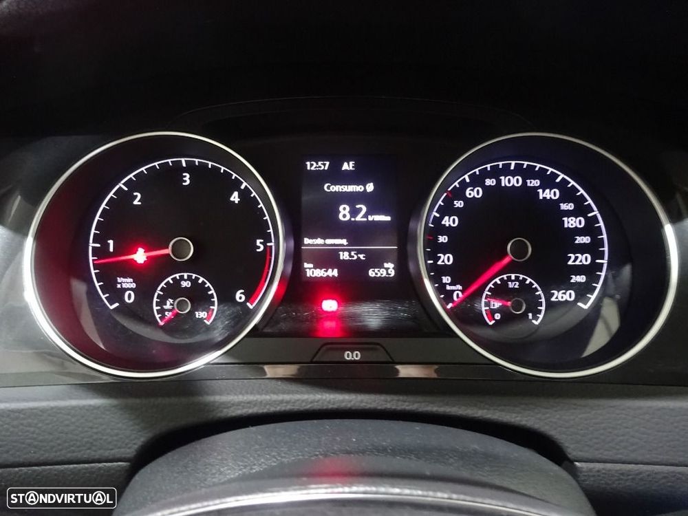 VW Golf Variant 1.6 TDi Confortline - 16