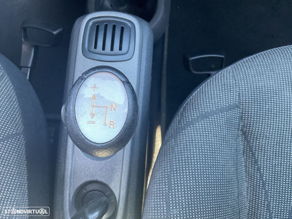 Smart ForTwo Coupé 0.8 cdi Passion 54 - 24