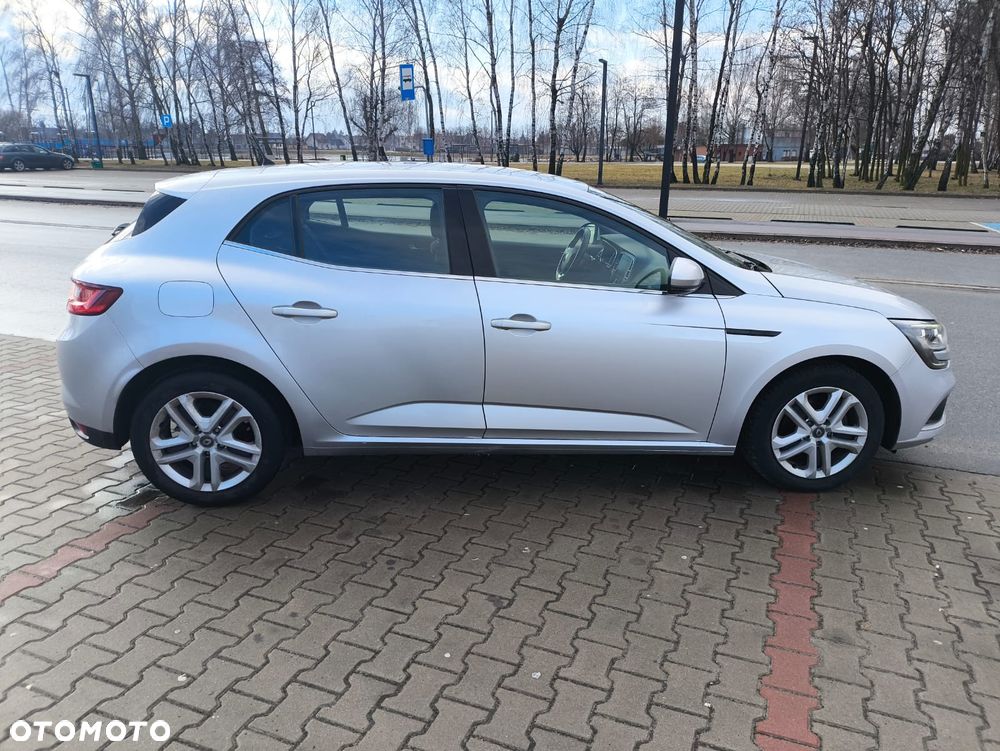 Renault Megane TCe 140 GPF EDC ZEN - 10