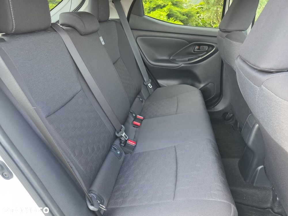 Toyota Yaris Hybrid 1.5 Style - 21