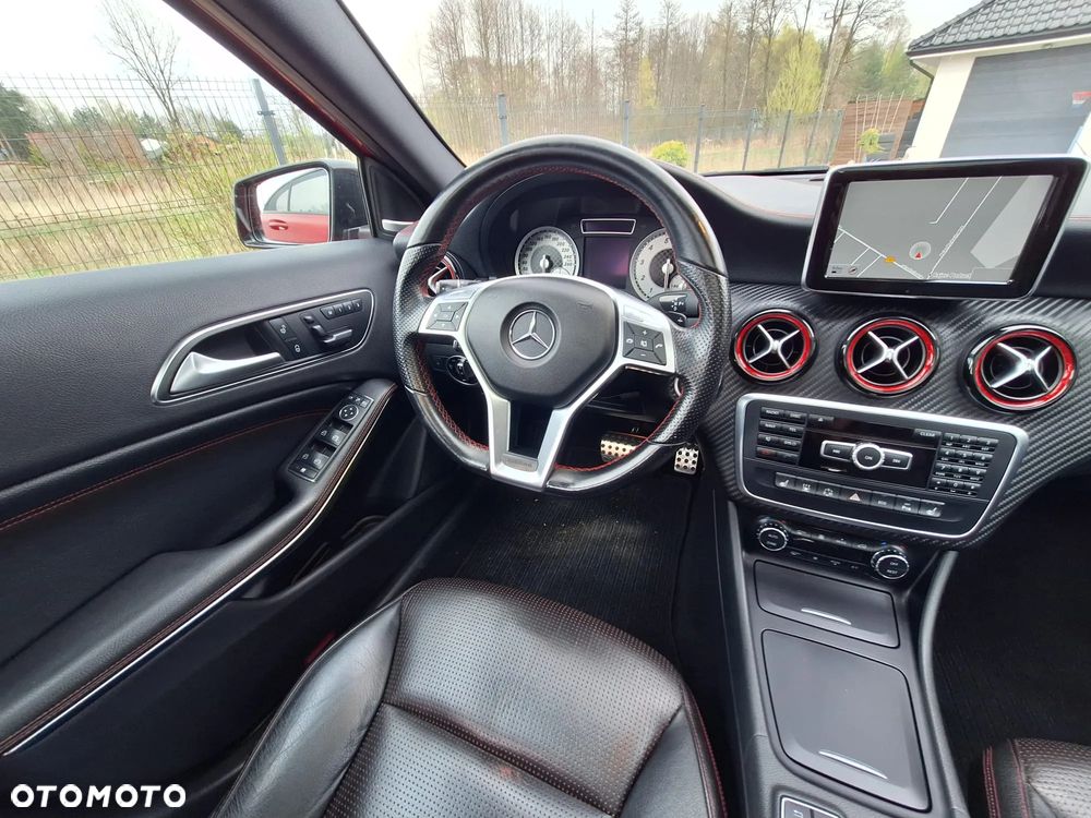 Mercedes-Benz Klasa A 250 (BlueEFFICIENCY) 7G-DCT AMG Sport - 21