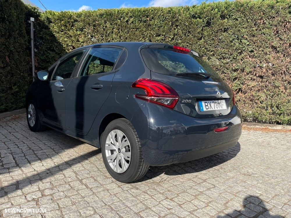 Peugeot 208 1.2 PureTech Active - 4