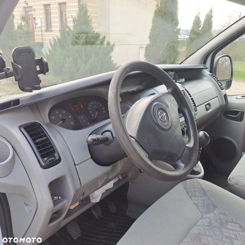 Opel Vivaro - 7