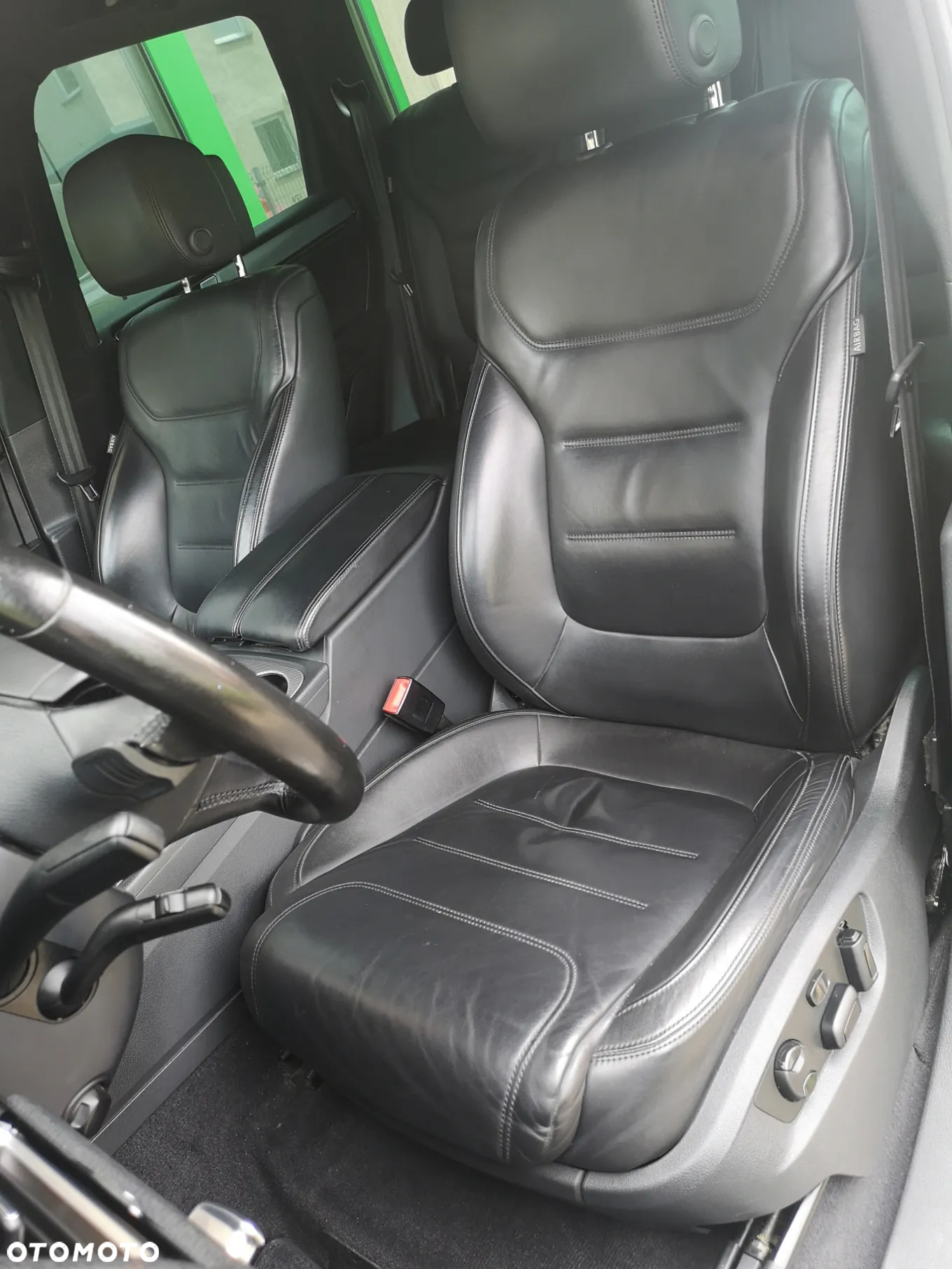 Volkswagen Touareg 3.0 V6 TDI BMT Perfectline R-Style - 22